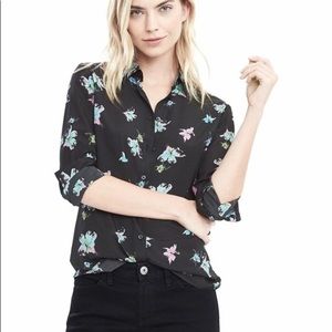 Banana Republic Dark Gray Floral Top L

$16 ea or 2 for $23